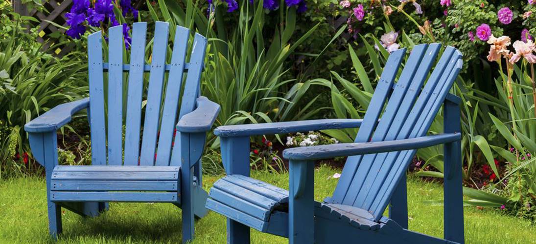 paint your garden furniture